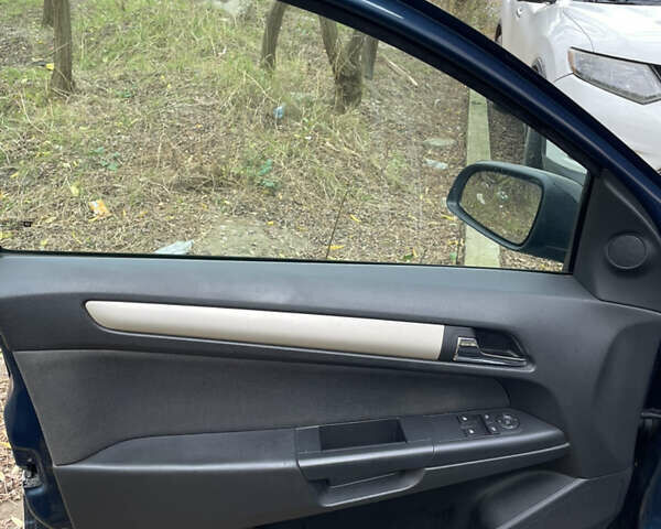 Фіолетовий Опель Астра, об'ємом двигуна 1.91 л та пробігом 235 тис. км за 4750 $, фото 14 на Automoto.ua