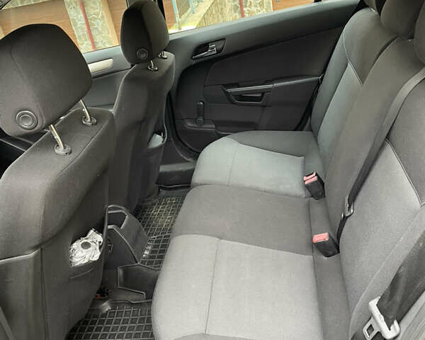 Фіолетовий Опель Астра, об'ємом двигуна 1.91 л та пробігом 235 тис. км за 4750 $, фото 9 на Automoto.ua