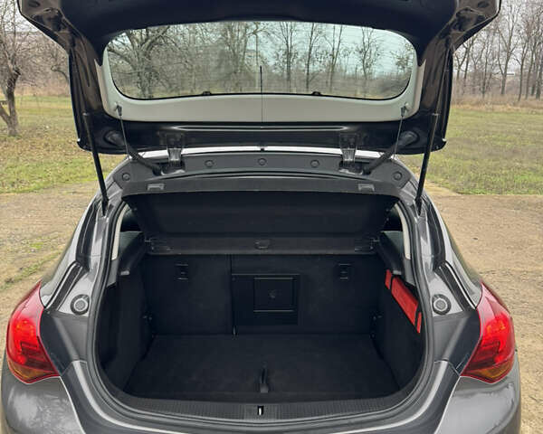 Коричневый Опель Астра, объемом двигателя 1.6 л и пробегом 147 тыс. км за 10450 $, фото 62 на Automoto.ua