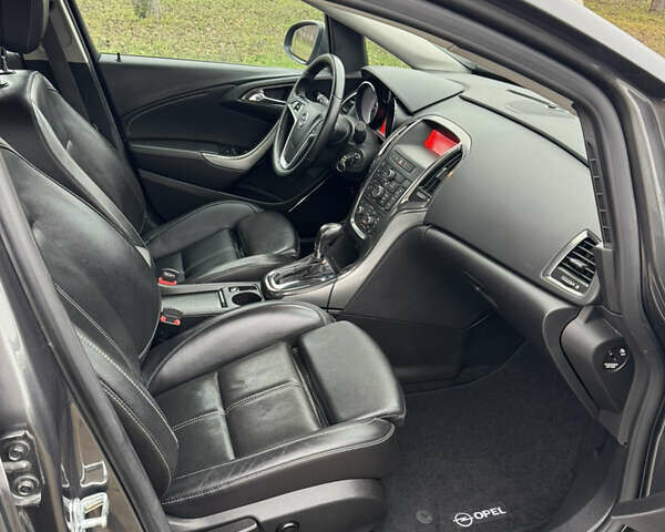 Коричневый Опель Астра, объемом двигателя 1.6 л и пробегом 147 тыс. км за 10450 $, фото 55 на Automoto.ua