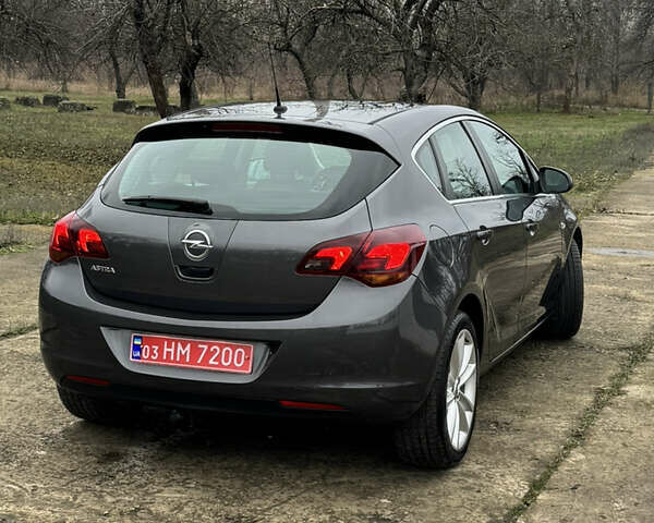 Коричневый Опель Астра, объемом двигателя 1.6 л и пробегом 147 тыс. км за 10450 $, фото 8 на Automoto.ua