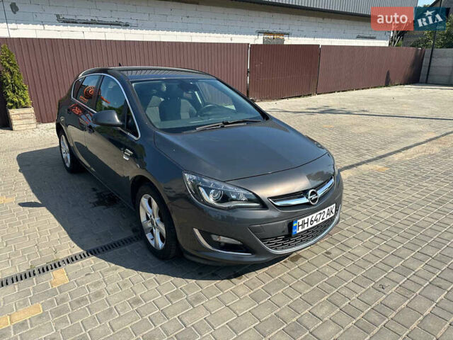 Коричневый Опель Астра, объемом двигателя 1.6 л и пробегом 155 тыс. км за 9500 $, фото 4 на Automoto.ua