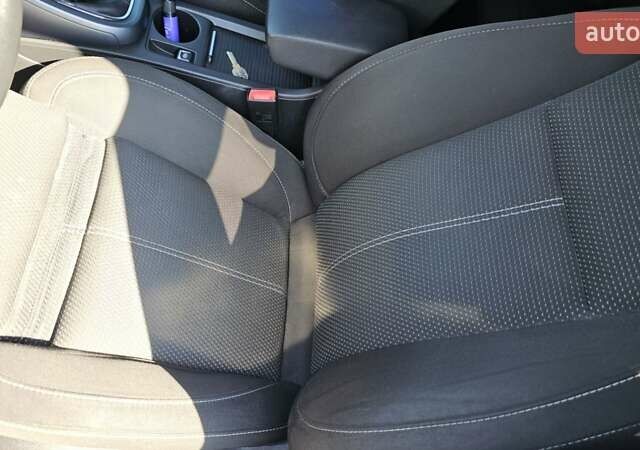 Коричневый Опель Астра, объемом двигателя 1.7 л и пробегом 245 тыс. км за 9000 $, фото 12 на Automoto.ua