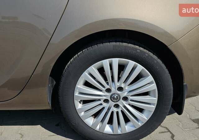 Коричневый Опель Астра, объемом двигателя 1.7 л и пробегом 245 тыс. км за 9000 $, фото 1 на Automoto.ua