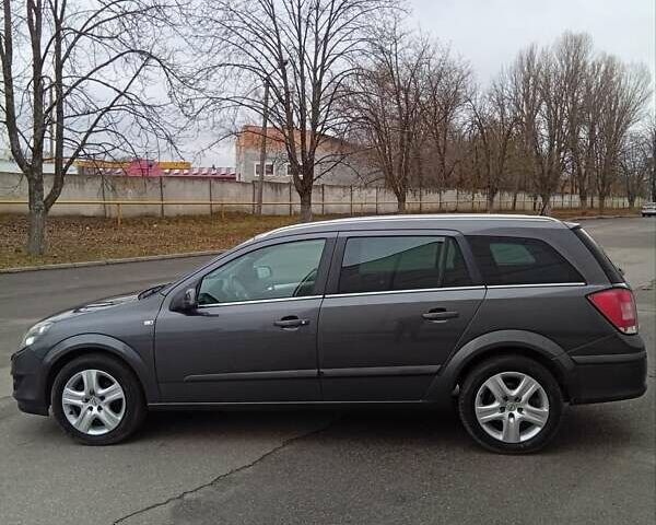 Коричневый Опель Астра, объемом двигателя 0 л и пробегом 188 тыс. км за 5649 $, фото 4 на Automoto.ua