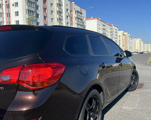 Коричневий Опель Астра, об'ємом двигуна 1.7 л та пробігом 299 тис. км за 7600 $, фото 5 на Automoto.ua