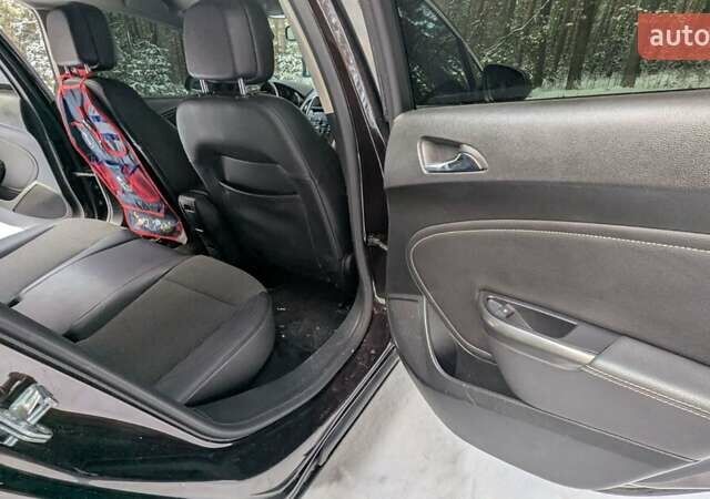 Коричневый Опель Астра, объемом двигателя 1.7 л и пробегом 272 тыс. км за 7200 $, фото 14 на Automoto.ua