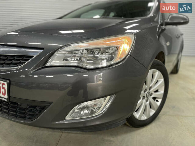 Коричневий Опель Астра, об'ємом двигуна 1.7 л та пробігом 269 тис. км за 7900 $, фото 6 на Automoto.ua