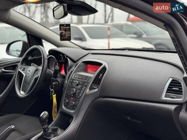 Коричневый Опель Астра, объемом двигателя 1.4 л и пробегом 192 тыс. км за 6500 $, фото 6 на Automoto.ua