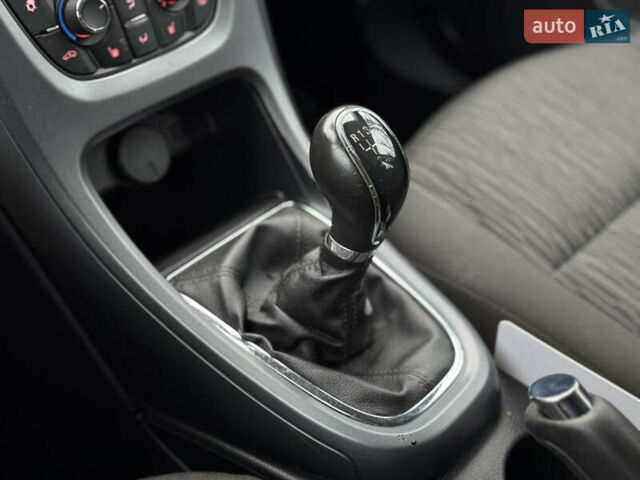 Коричневый Опель Астра, объемом двигателя 1.4 л и пробегом 192 тыс. км за 6500 $, фото 11 на Automoto.ua