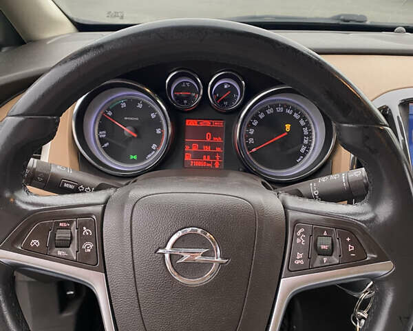 Коричневый Опель Астра, объемом двигателя 1.7 л и пробегом 218 тыс. км за 6699 $, фото 18 на Automoto.ua