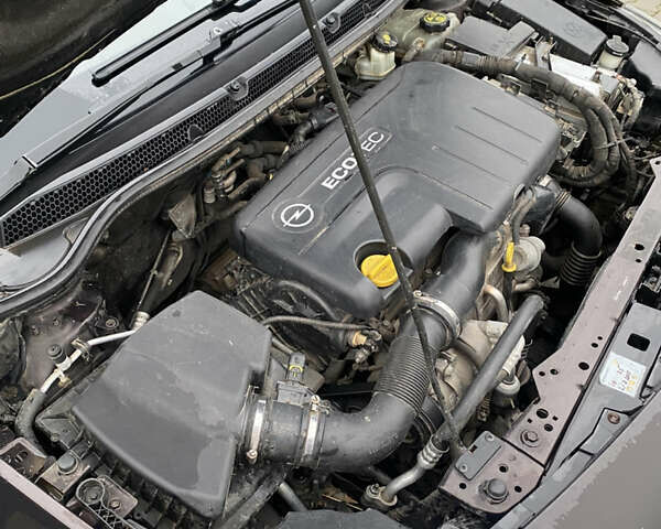 Коричневый Опель Астра, объемом двигателя 1.7 л и пробегом 218 тыс. км за 6699 $, фото 14 на Automoto.ua