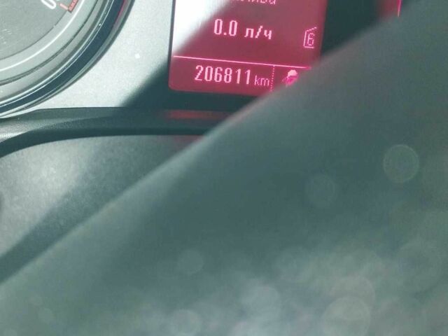 Коричневый Опель Астра, объемом двигателя 1.7 л и пробегом 206 тыс. км за 7800 $, фото 12 на Automoto.ua