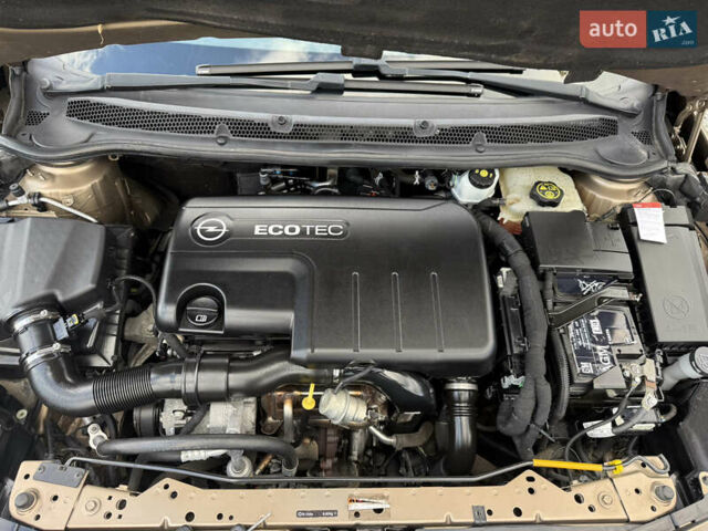Опель Астра 2013 в Умани на Automoto.ua Коричневый Опель Астра, объемом двигателя 1.7 л и пробегом 248 тыс. км за 8950 $, фото 19 на Automoto.ua