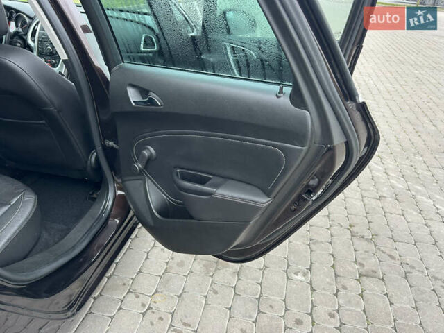 Коричневый Опель Астра, объемом двигателя 1.7 л и пробегом 169 тыс. км за 8600 $, фото 11 на Automoto.ua