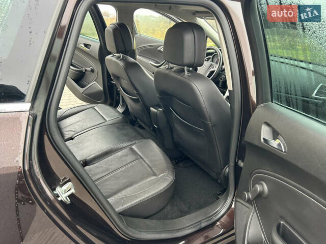 Коричневый Опель Астра, объемом двигателя 1.7 л и пробегом 169 тыс. км за 8600 $, фото 17 на Automoto.ua