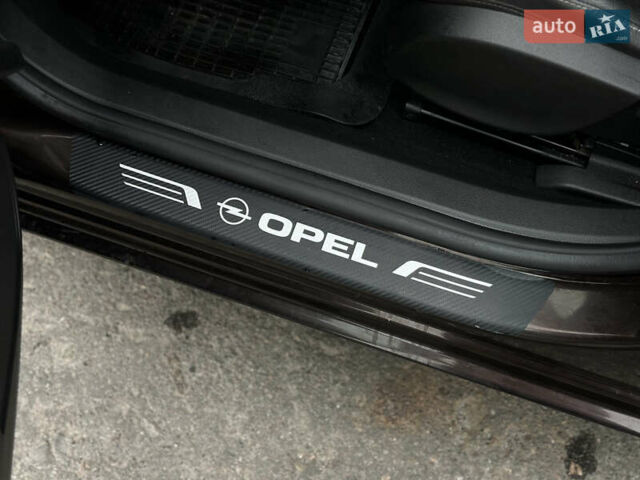 Коричневий Опель Астра, об'ємом двигуна 1.69 л та пробігом 163 тис. км за 8599 $, фото 29 на Automoto.ua