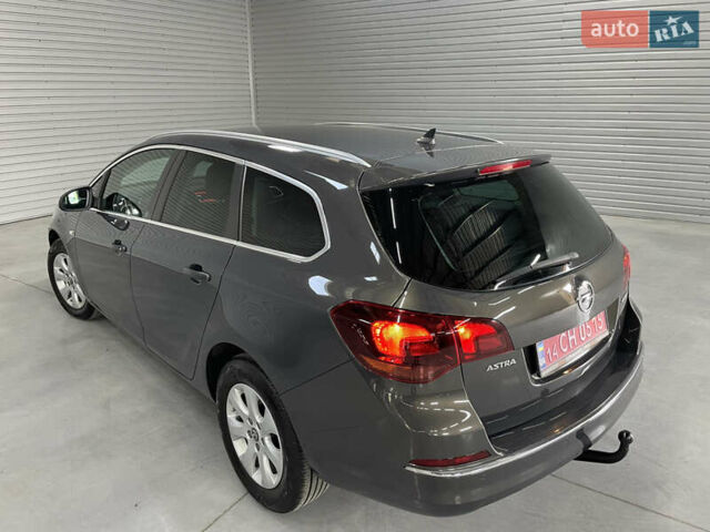 Опель Астра 2015 у Стрые на Automoto.ua Коричневий Опель Астра, об'ємом двигуна 1.6 л та пробігом 237 тис. км за 8950 $, фото 4 на Automoto.ua