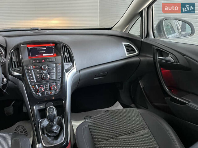 Опель Астра 2015 у Стрые на Automoto.ua Коричневий Опель Астра, об'ємом двигуна 1.6 л та пробігом 237 тис. км за 8950 $, фото 41 на Automoto.ua