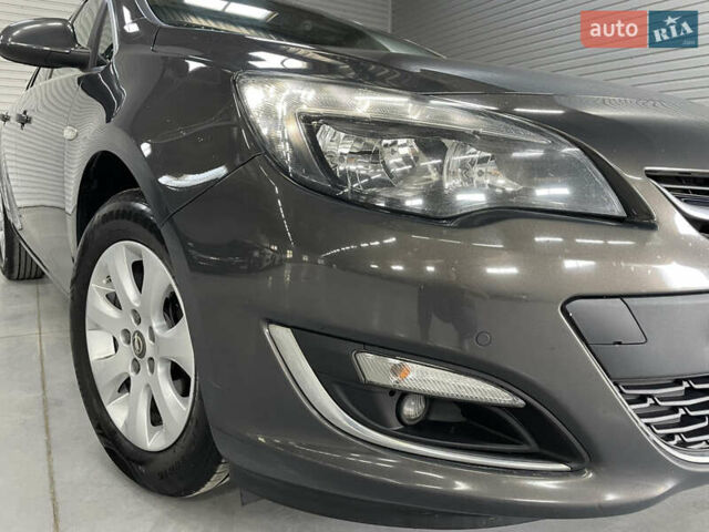 Опель Астра 2015 у Стрые на Automoto.ua Коричневий Опель Астра, об'ємом двигуна 1.6 л та пробігом 237 тис. км за 8950 $, фото 14 на Automoto.ua