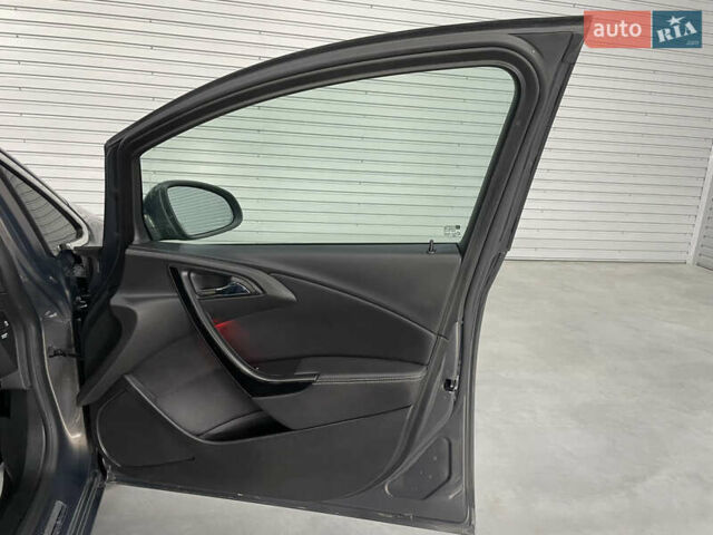 Опель Астра 2015 у Стрые на Automoto.ua Коричневий Опель Астра, об'ємом двигуна 1.6 л та пробігом 237 тис. км за 8950 $, фото 55 на Automoto.ua