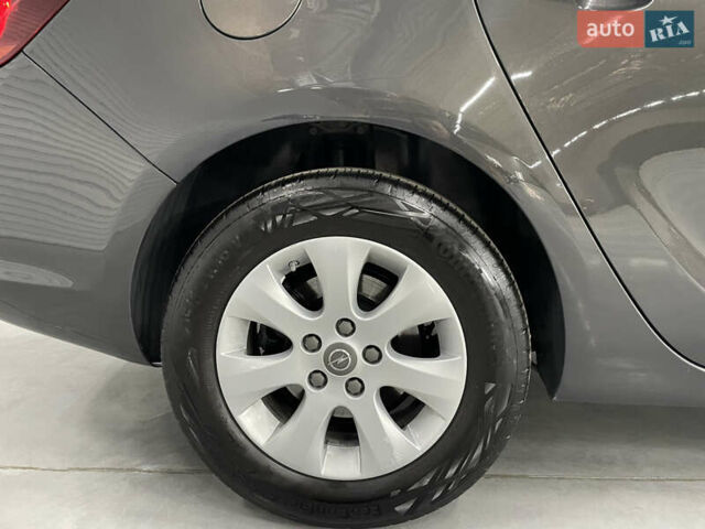 Опель Астра 2015 у Стрые на Automoto.ua Коричневий Опель Астра, об'ємом двигуна 1.6 л та пробігом 237 тис. км за 8950 $, фото 66 на Automoto.ua