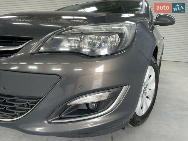 Опель Астра 2015 у Стрые на Automoto.ua Коричневий Опель Астра, об'ємом двигуна 1.6 л та пробігом 237 тис. км за 8950 $, фото 6 на Automoto.ua