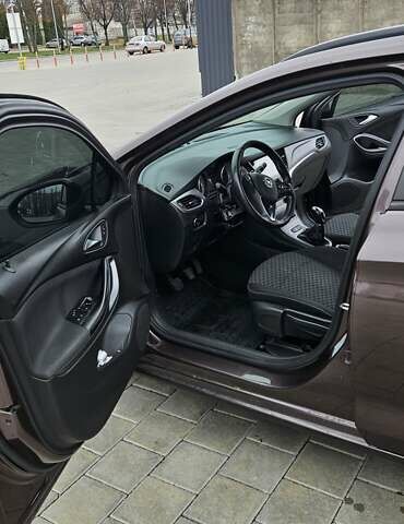 Коричневый Опель Астра, объемом двигателя 1.6 л и пробегом 246 тыс. км за 10700 $, фото 13 на Automoto.ua