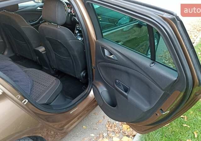 Коричневый Опель Астра, объемом двигателя 1.6 л и пробегом 258 тыс. км за 11800 $, фото 22 на Automoto.ua