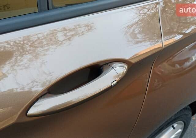 Коричневый Опель Астра, объемом двигателя 1.6 л и пробегом 258 тыс. км за 11800 $, фото 21 на Automoto.ua