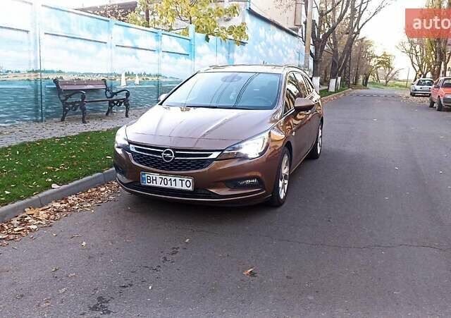 Коричневый Опель Астра, объемом двигателя 1.6 л и пробегом 258 тыс. км за 11800 $, фото 1 на Automoto.ua