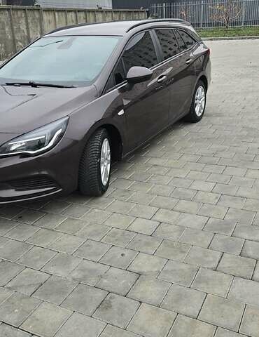 Коричневый Опель Астра, объемом двигателя 1.6 л и пробегом 246 тыс. км за 10700 $, фото 5 на Automoto.ua