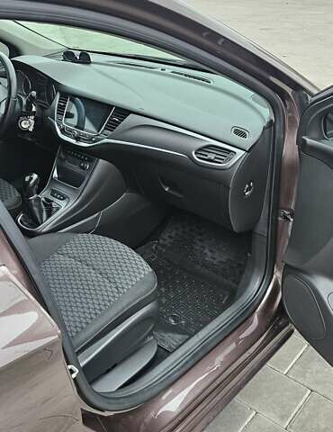 Коричневый Опель Астра, объемом двигателя 1.6 л и пробегом 246 тыс. км за 10700 $, фото 8 на Automoto.ua