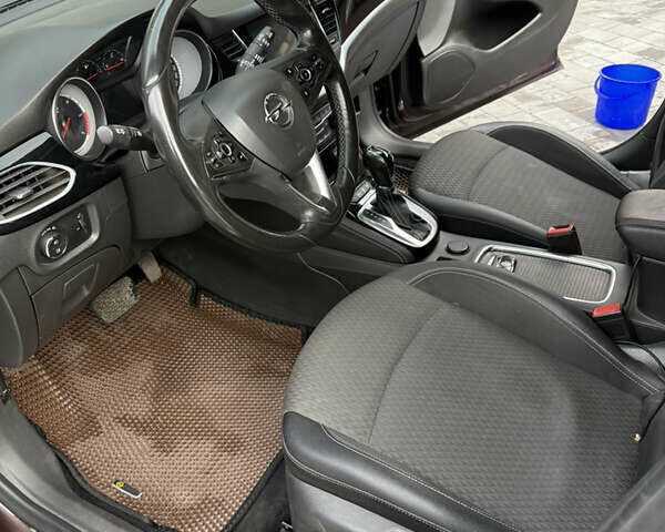 Коричневый Опель Астра, объемом двигателя 1.6 л и пробегом 240 тыс. км за 10800 $, фото 16 на Automoto.ua