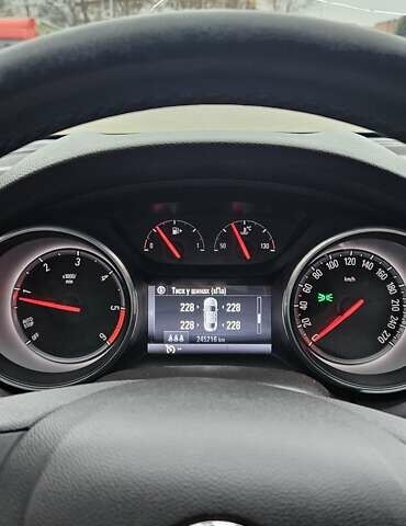 Коричневый Опель Астра, объемом двигателя 1.6 л и пробегом 246 тыс. км за 10700 $, фото 16 на Automoto.ua