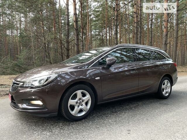 Коричневий Опель Астра, об'ємом двигуна 1.6 л та пробігом 186 тис. км за 12500 $, фото 11 на Automoto.ua