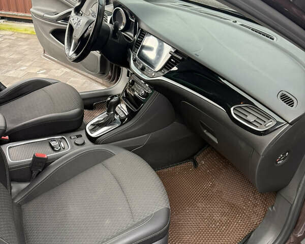 Коричневый Опель Астра, объемом двигателя 1.6 л и пробегом 240 тыс. км за 10800 $, фото 17 на Automoto.ua