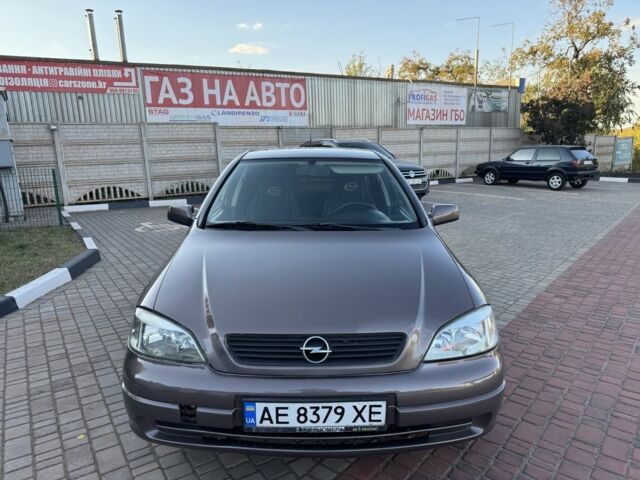 Коричневий Опель Астра, об'ємом двигуна 1.4 л та пробігом 210 тис. км за 2900 $, фото 2 на Automoto.ua