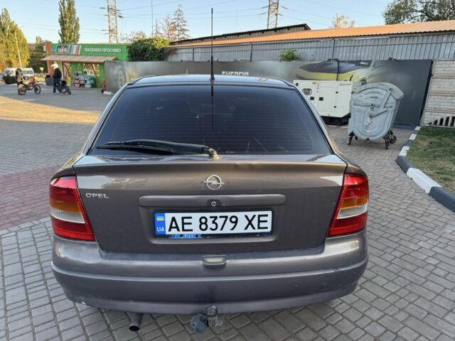 Коричневий Опель Астра, об'ємом двигуна 1.4 л та пробігом 210 тис. км за 2900 $, фото 5 на Automoto.ua
