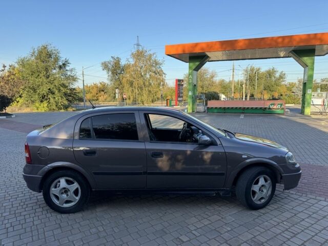 Коричневий Опель Астра, об'ємом двигуна 1.4 л та пробігом 210 тис. км за 2900 $, фото 7 на Automoto.ua