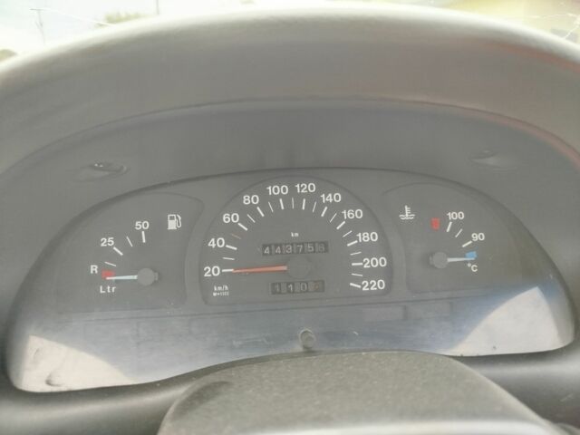 Красный Опель Астра, объемом двигателя 1.4 л и пробегом 443 тыс. км за 600 $, фото 7 на Automoto.ua