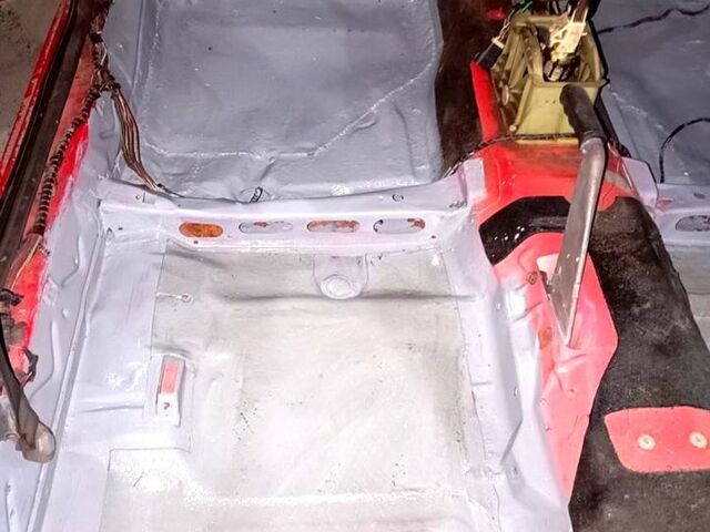 Красный Опель Астра, объемом двигателя 1.6 л и пробегом 200 тыс. км за 1850 $, фото 9 на Automoto.ua