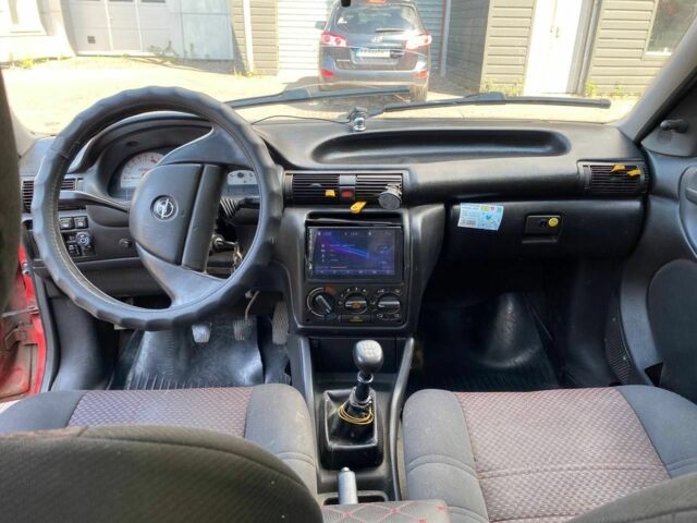 Червоний Опель Астра, об'ємом двигуна 1.6 л та пробігом 400 тис. км за 1850 $, фото 7 на Automoto.ua