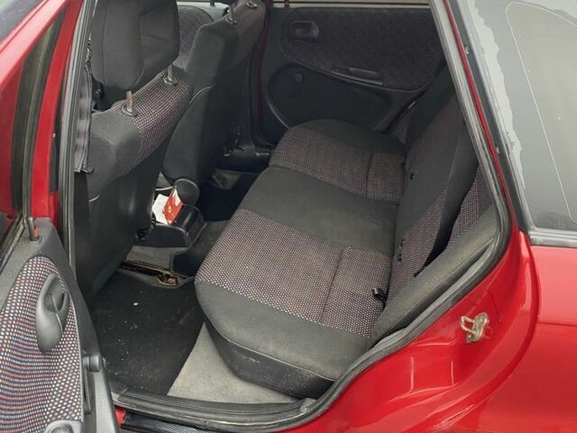 Красный Опель Астра, объемом двигателя 1.6 л и пробегом 264 тыс. км за 1200 $, фото 8 на Automoto.ua