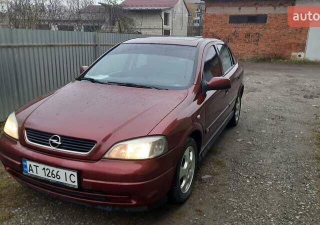 Красный Опель Астра, объемом двигателя 1.6 л и пробегом 250 тыс. км за 2700 $, фото 8 на Automoto.ua