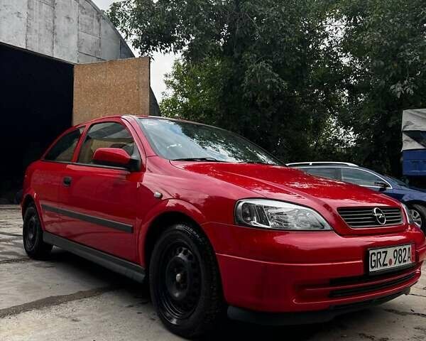 Красный Опель Астра, объемом двигателя 0 л и пробегом 32 тыс. км за 2500 $, фото 4 на Automoto.ua