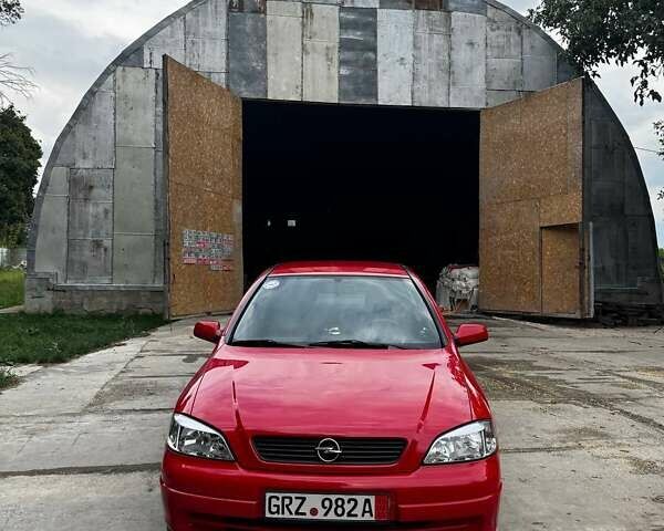 Красный Опель Астра, объемом двигателя 0 л и пробегом 32 тыс. км за 2500 $, фото 6 на Automoto.ua