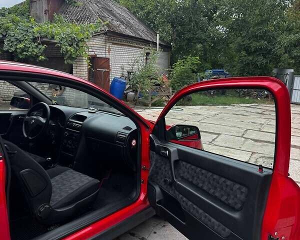 Красный Опель Астра, объемом двигателя 0 л и пробегом 32 тыс. км за 2500 $, фото 5 на Automoto.ua