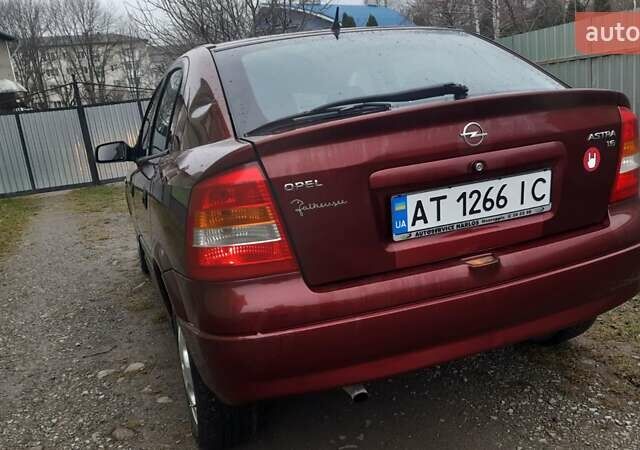 Красный Опель Астра, объемом двигателя 1.6 л и пробегом 250 тыс. км за 2700 $, фото 16 на Automoto.ua