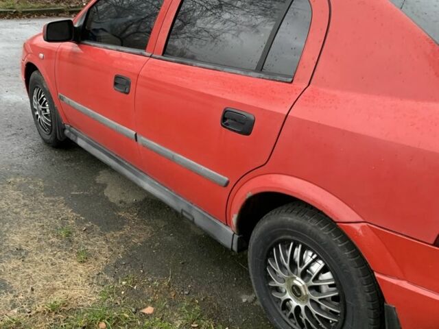 Красный Опель Астра, объемом двигателя 1.4 л и пробегом 3 тыс. км за 2300 $, фото 3 на Automoto.ua